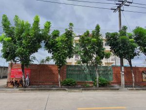 dinosfootwear-factory​ signage front